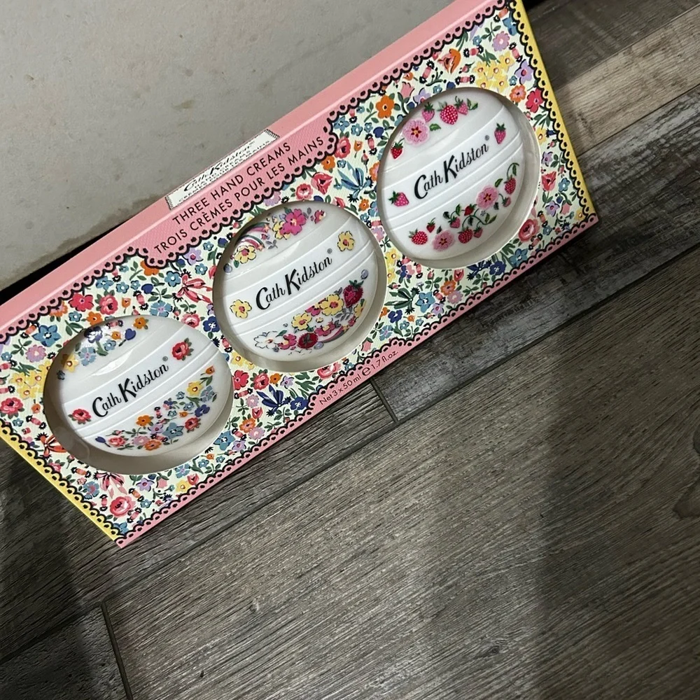 NEW CATH KIDSTON Pebble HAND CREAM Set. Sweetpea•British garden•Apple Blossom